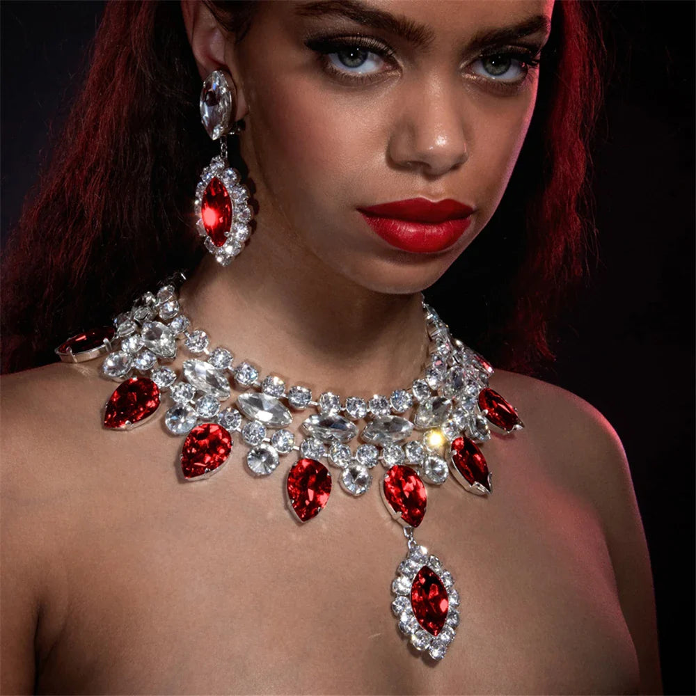 Rhinestone Water Drop Pendant Necklace & Earring Set